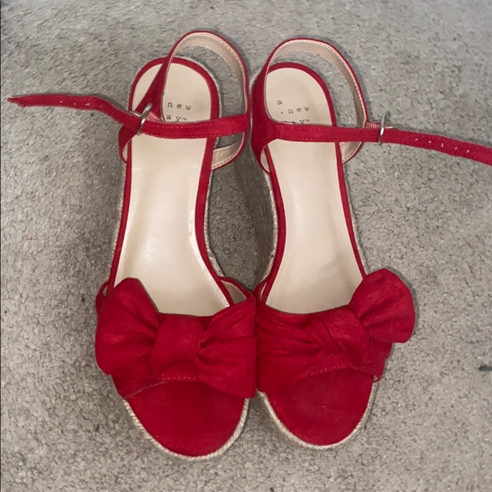 Red espadrille wedges